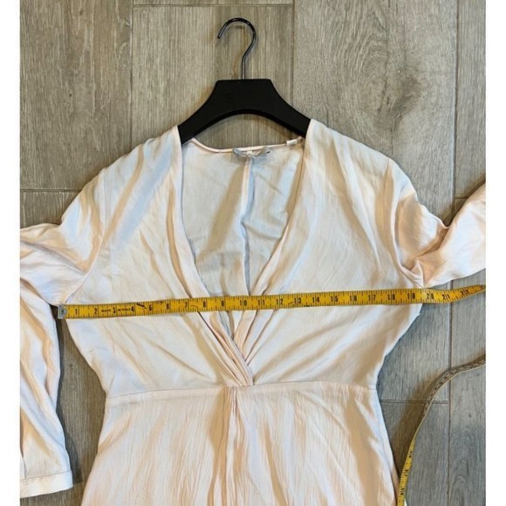 Vince Twist Drape Long Sleeve Dress in Oat Blush Size 6 - Picture 10 of 11